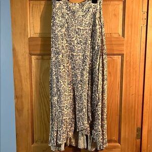 Elegant Floral High-Low Skirt in Blue and Cream